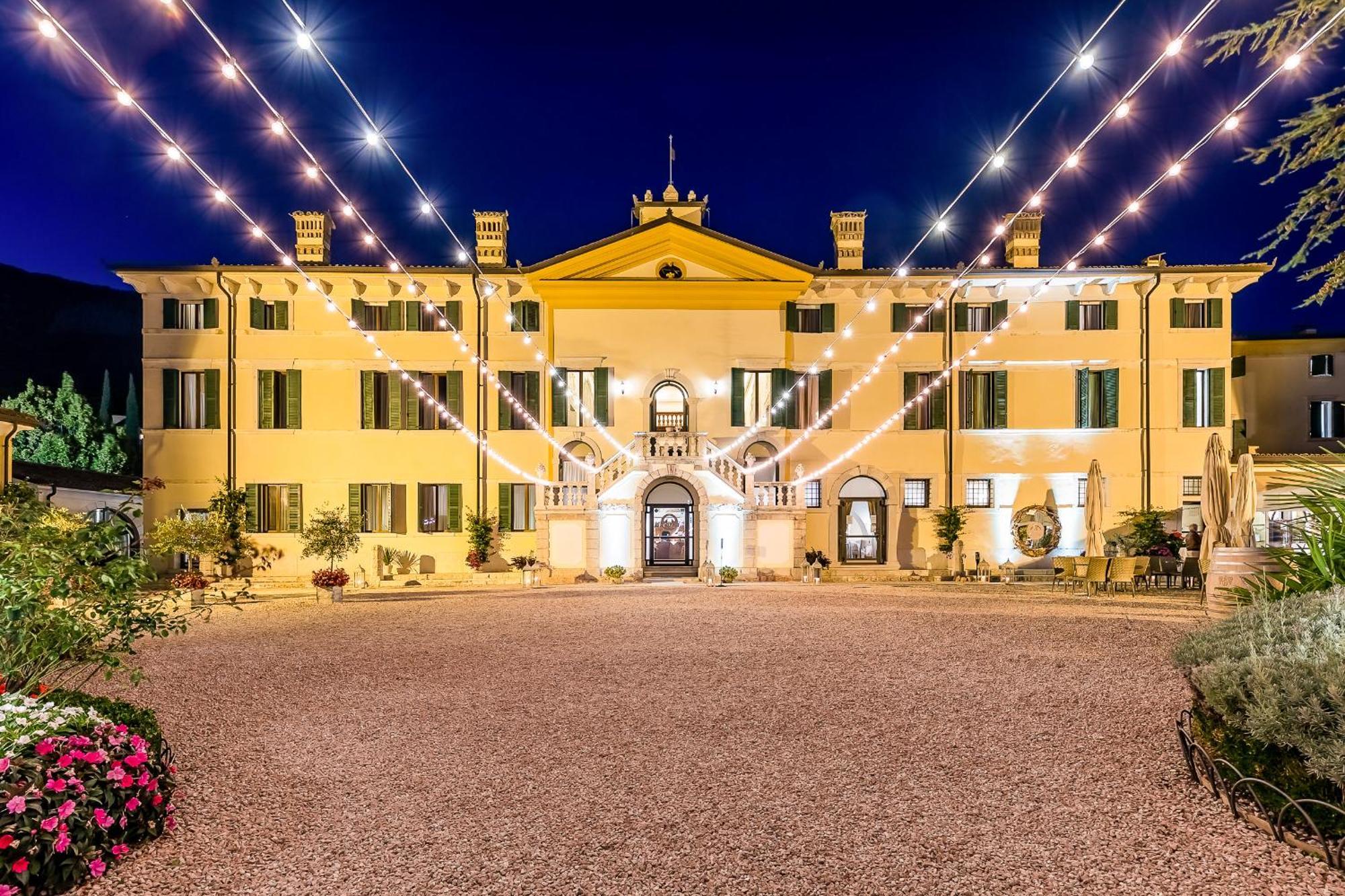 Hotel Villa Cariola Caprino Veronese Zewnętrze zdjęcie